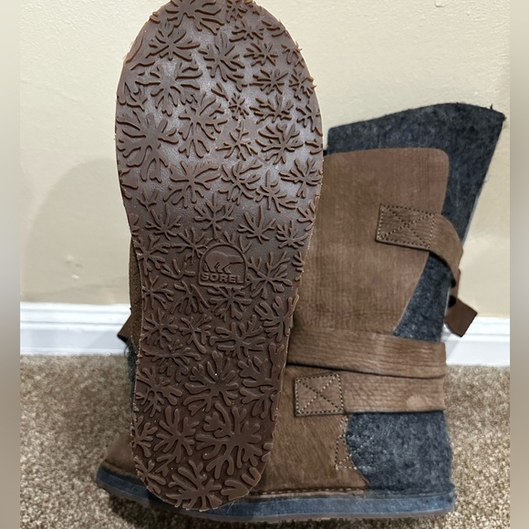 Sorel Chipahko Boots New - Picture 5 of 7